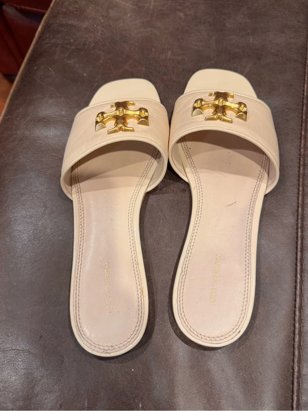 Tory Burch Nude/Cream Leather Slide Sandals with Gold Logo Emblem